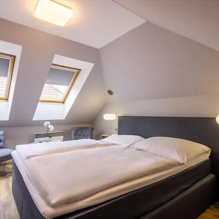 Gurman Hotel 3*