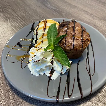 מלון Gurman Horšovský Týn